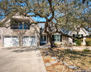 521 Oak Tree, New Braunfels image