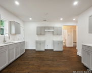 1030 Elsmere, San Antonio image
