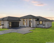 113 Hidden Cove, Floresville image