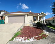 8242 Pioneer Oak, Converse image