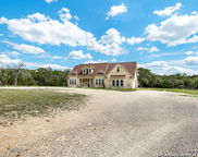 201 Oak Ridge, Boerne image