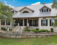 111 Oak Pointe, New Braunfels image