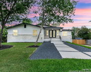 630 E Sunshine Dr, San Antonio image