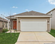 4422 Chandler Rd 27, San Antonio image