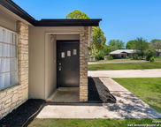 122 Zeuty, San Antonio image