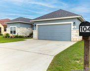 104 Fairway Dr, Floresville image