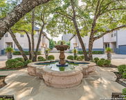 12 S Rue Charles, San Antonio image