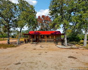 942/944 Fm 3351, Kendalia image
