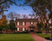208 Canterbury Hill, San Antonio image