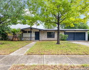 910 Mount Kisco, San Antonio image
