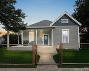 930 Hays, San Antonio image