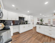 6326 Club Oaks, San Antonio image