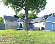 6807 Raintree Frst, San Antonio image