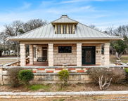 506 2nd St, Comfort image