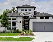 211 Boulder Creek, Boerne image