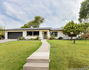 207 Meadowood Lane, San Antonio image