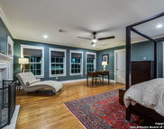 304 S Manton Ln, San Antonio image