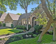 24 Rogers Wood, San Antonio image