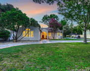325 Canterbury Hill, San Antonio image
