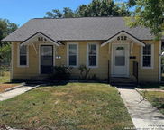 512/514 Curtiss, Schertz image