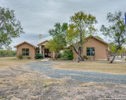 8491 County Road 429, Dhanis image