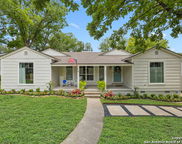 235 E Fair Oaks, San Antonio image