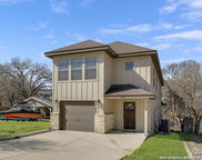 630 Three Oaks Rd, Seguin image