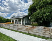 329 Blaine, San Antonio image