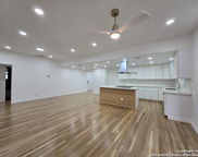 1514 W Lynwood Ave, San Antonio image