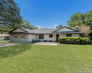106 Forest, Seguin image