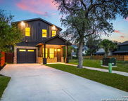 118 San Antonio Blvd, San Antonio image