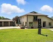 130 Oak Ridge, New Braunfels image