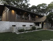 3727 Hundred Oaks, San Antonio image