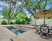 421 E Hildebrand, San Antonio image