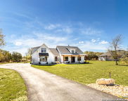 2152 Palomino Springs, Bandera image