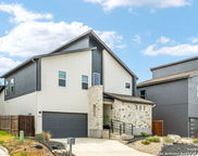 2122 Village, San Antonio image