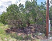 621 Glen Oaks Dr, Canyon Lake image