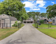 1321 E Zipp, New Braunfels image