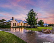 423 Copper Trace, New Braunfels image