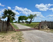 375 Bluntzer Rd, Jourdanton image