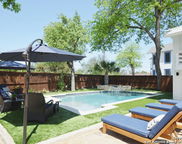 217 W Johnson, San Antonio image