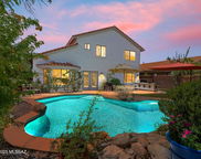 10242 N Oak Knoll, Oro Valley image