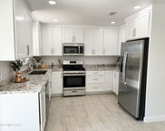 132 E La Pera, Green Valley image