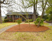 3425 Ronlea Circle, Vestavia Hills image