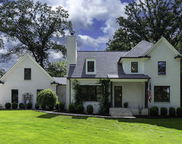 2437 Kenvil Circle, Vestavia Hills image