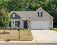 794 Valley Circle, Leeds image