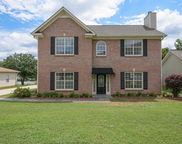 105 Ivy Circle, Pelham image