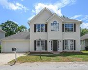117 Crestmont Lane, Pelham image