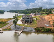 305 Lake Pointe Drive, Lincoln image