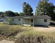 501 1st Avenue, Docena image
